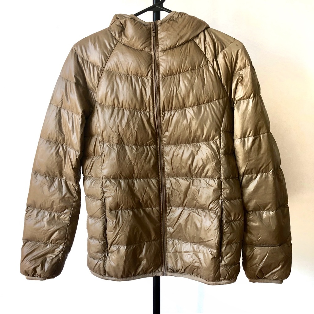 ⛔️🚫 SOLD- Light Windbreaker Jacket | Size- Medium